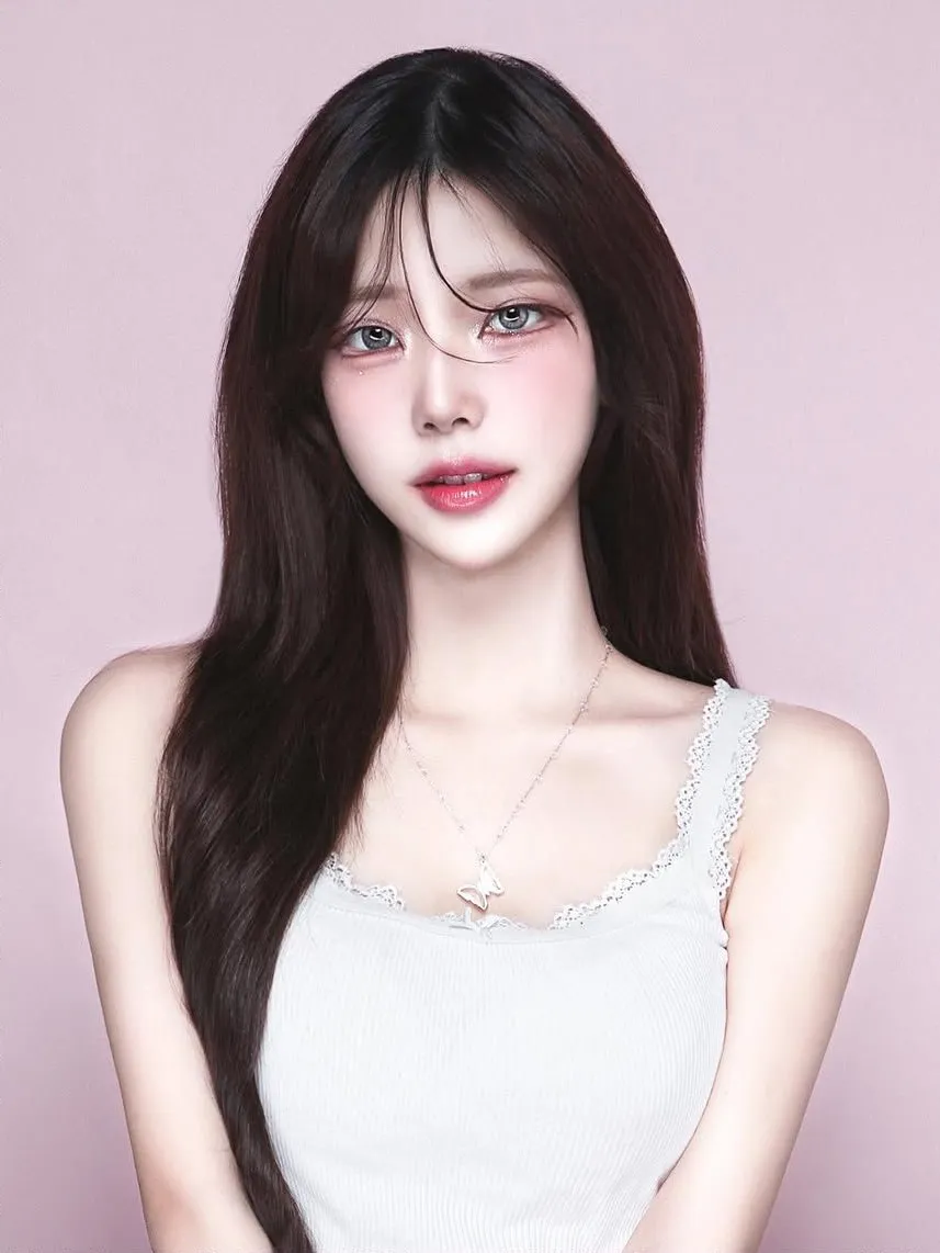 선명하고 인형같은 느낌